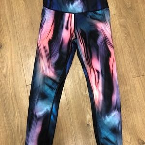 Gap workout leggings
